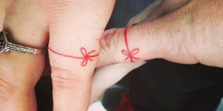 Qu Significa El Tatuaje Del Hilo Rojo En El Me Ique Estarguapas