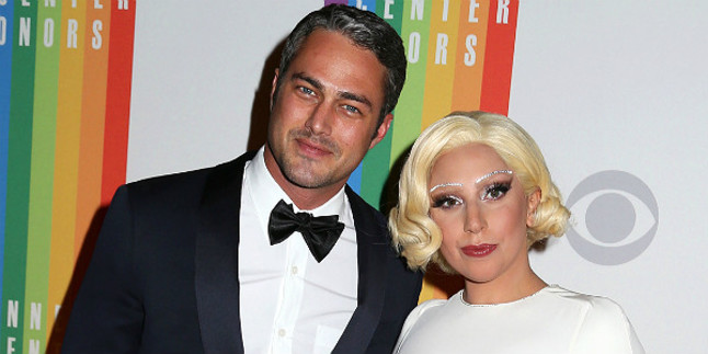 Lady Gaga y Taylor Kinney se casan