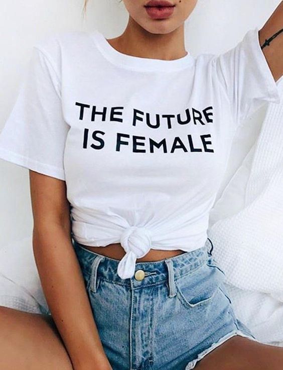 Camisetas sexys con lemas feministas