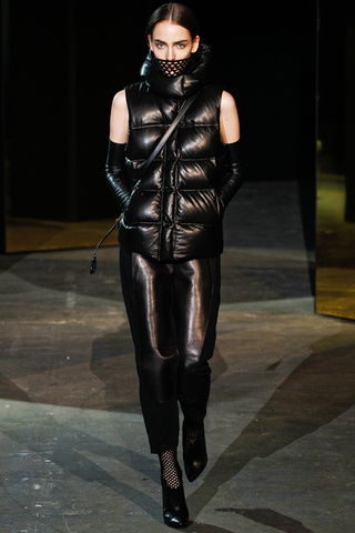 alexander_wang___pasarela_741254968_320x480