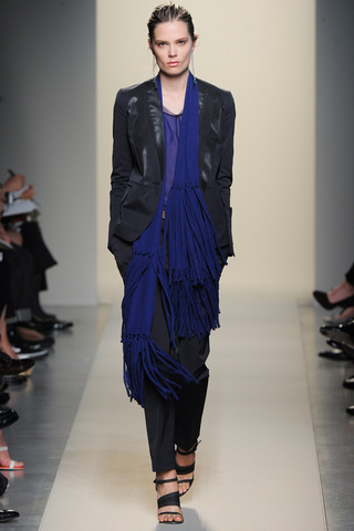 bottega_veneta___pasarela_13131203_320x480