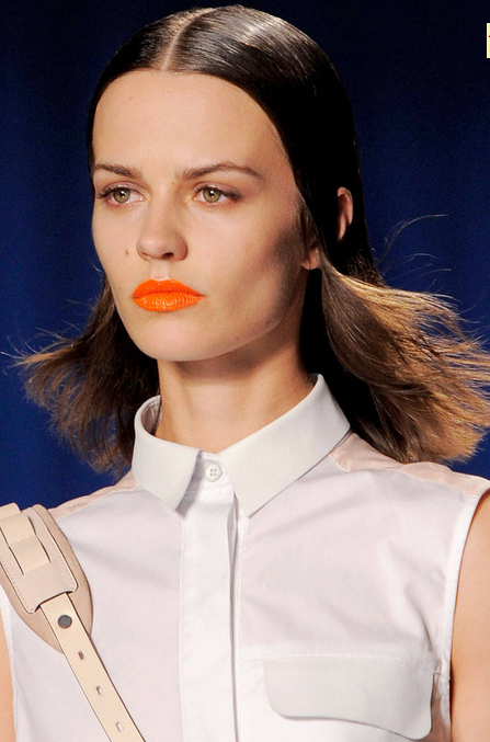 Labios naranja