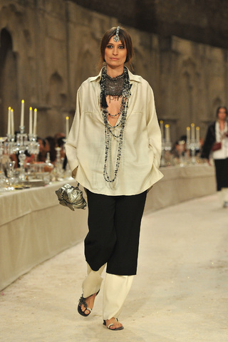 chanel___pasarela_524689492_320x480