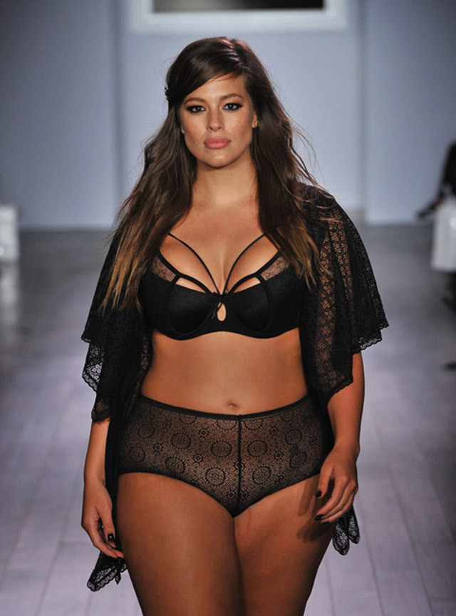 Colección tallas grandes de Ashley Graham en la NYFW