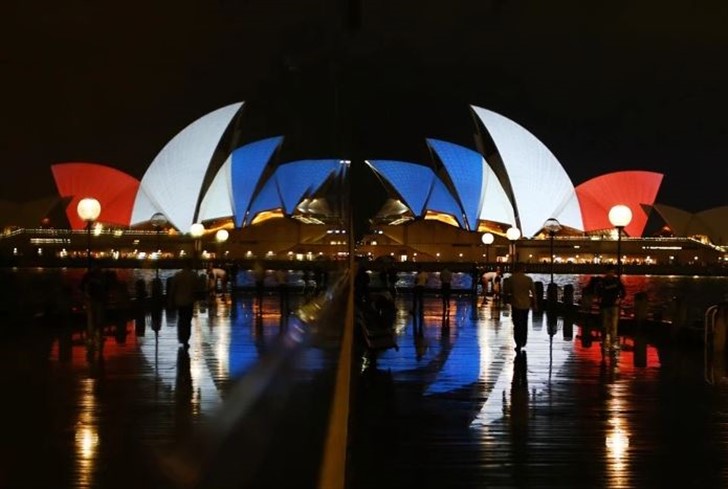 El mundo se solidariza con Francia por los atentados de París