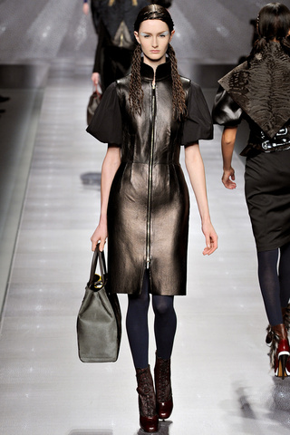 fendi____pasarela__459649692_320x480