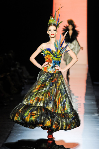 jean_paul_gaultier___pasarela_759936341_320x480