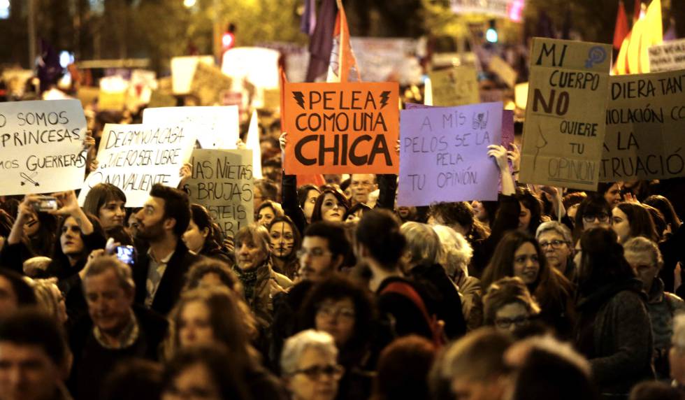 Las mejores pancartas de la manifestación feminista