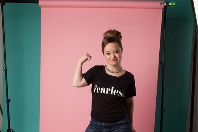 Katie Meade, modelo de belleza con Síndrome de Down