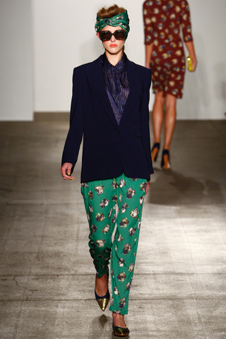 karen_walker___pasarela_467204412_320x480