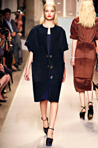 loewe___pasarela_854199251_320x480