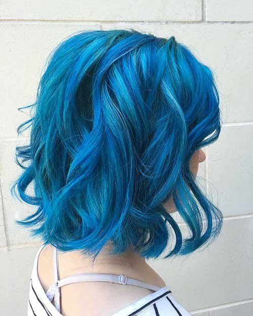 Looks con el pelo azul