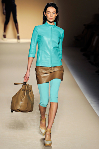 max_mara___pasarela_22546767_320x480