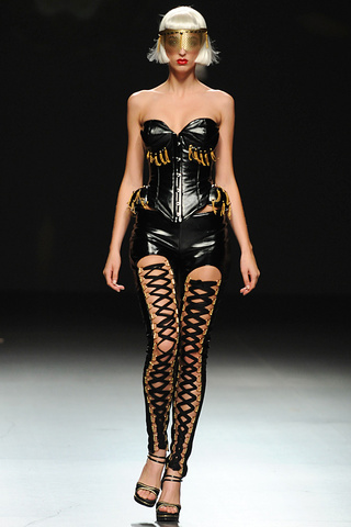 maya_hansen___pasarela_35322283_320x480