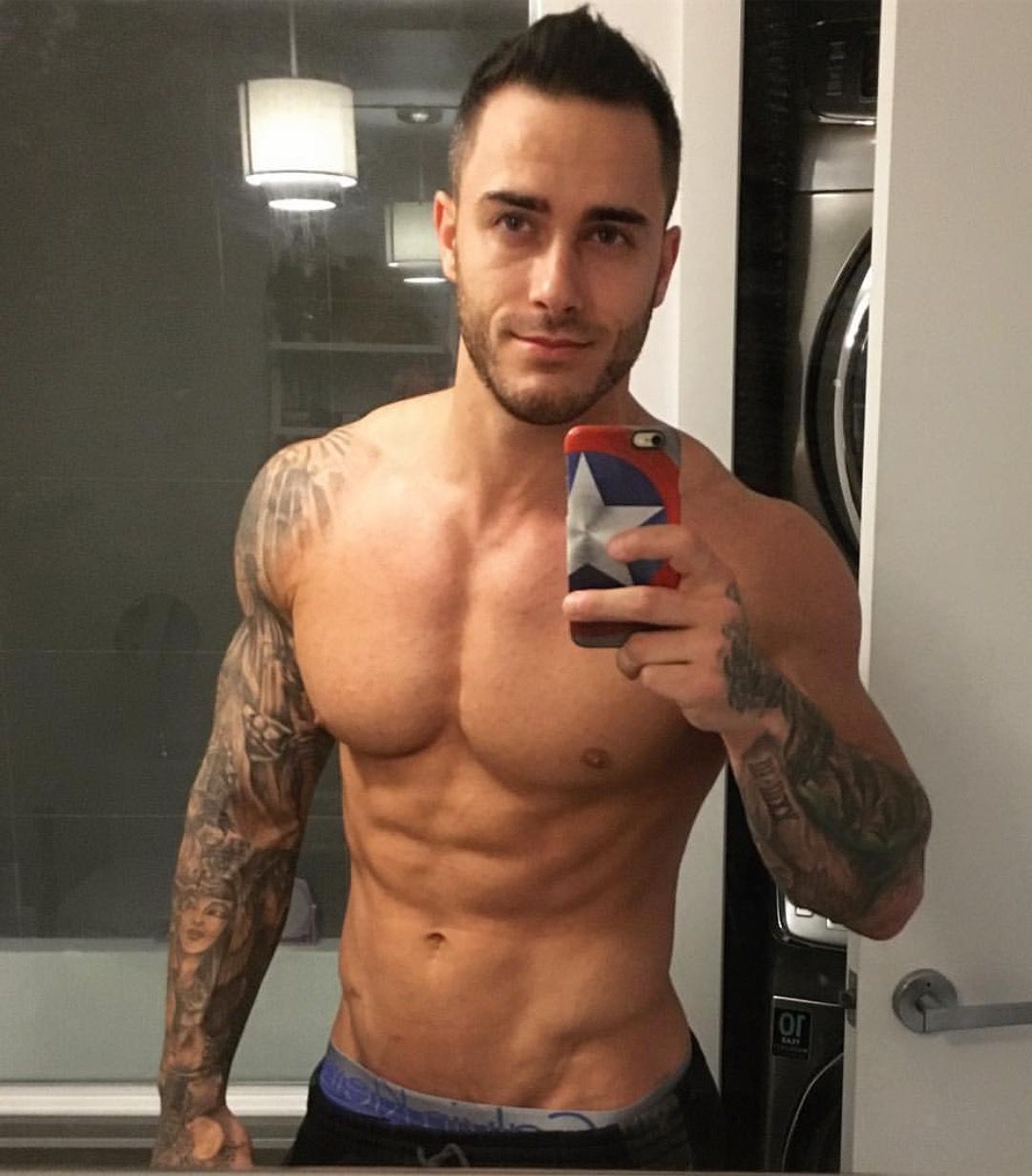 Mike Chabot, el entrenador de crossfit más sexy del mundo