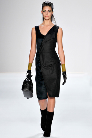 narciso_rodriguez___pasarela_459493262_320x480