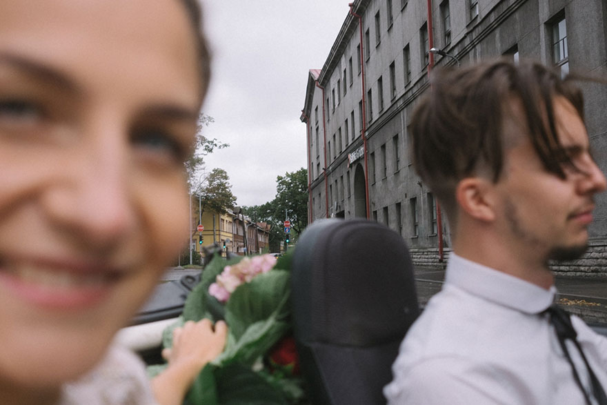 Novia fotografía su propia boda