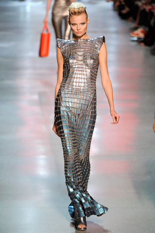 paco_rabanne___pasarela_726328563_320x480