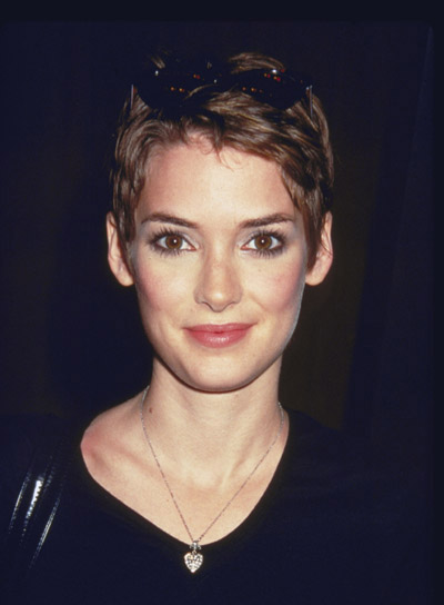 winona-ryder-short-brunette