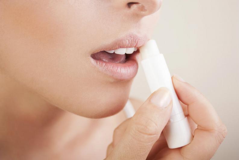 exfoliar los labios