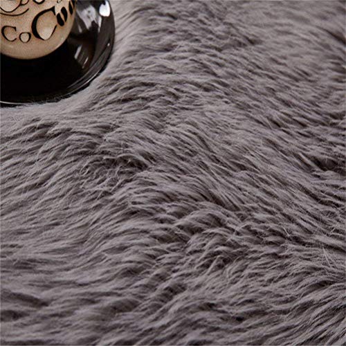 DQMEN Piel de Cordero Oveja/Sheepskin Rug Cordero, imitación mullida Alfombras imitación Piel sintética Deko Piel,para salón Dormitorio baño sofá Silla cojín (Gris, 60 X 90cm)