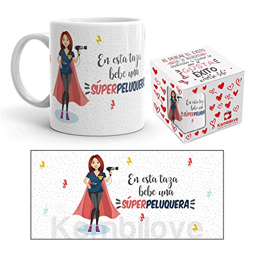 Kembilove Taza de Café Peluquera – En Esta Taza Bebe una Súper Peluquera – Taza de Desayuno para la Oficina – Taza de Café y Té para Profesionales – Taza de Cerámica Impresa – Tazas de 350 ml