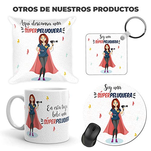 Kembilove Taza de Café Peluquera – En Esta Taza Bebe una Súper Peluquera – Taza de Desayuno para la Oficina – Taza de Café y Té para Profesionales – Taza de Cerámica Impresa – Tazas de 350 ml