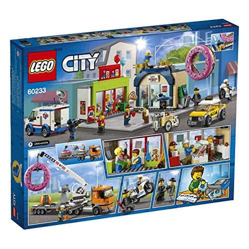 LEGO City Town - Inauguración de la Tienda de Dónuts Set de construcción con Tiendas de Juguete y Vehículos, Novedad 2019 (60233)