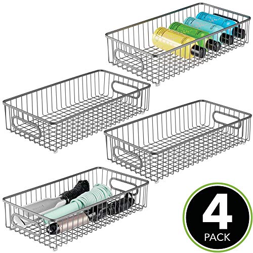 mDesign Juego de 4 cestas de metal con asas integradas – Cesto de alambre ancho con atractivo diseño de rejilla – Organizador de cosméticos para el baño – gris oscuro