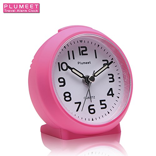 Plumeet Pequeño Reloj, Ticking Reloj Despertador de Viaje con Snooze y Nightlight, Alarma de Sonido Ascendente, con Pilas (Rosa)