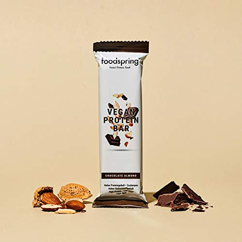 foodspring Barrita Proteica Vegana, 12 x 60g, Chocolate y Almendras, tu snack proteico vegano con proteína 100% vegetal