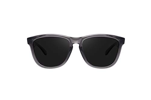 HAWKERS Gafas de Sol ONE Air, para Hombre y Mujer, con Montura Gris Transparente y Lente Oscura, Protección UV400