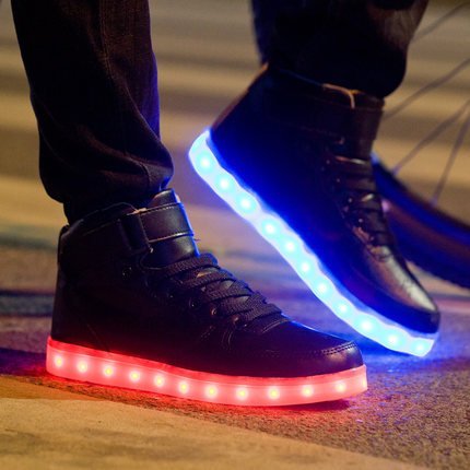 Padgene Unisex Zapatillas LED para Hombre Mujere con Luces (7 Colores) USB Carga Zapatos de Deporte