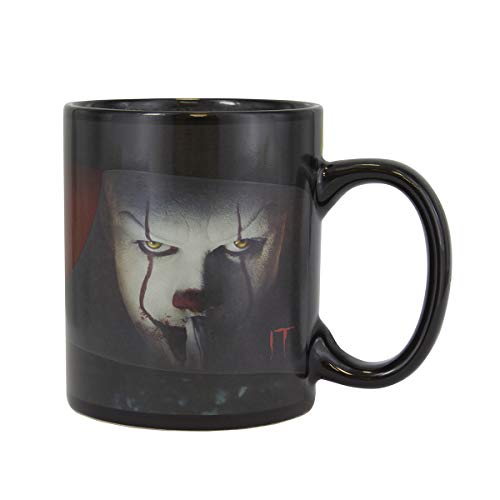 Paladone Pennywise Taza de café y té de color caliente, bebidas sensibles, color y diseño que cambia cuando hace calor, Stephen King's IT, regalo para todas las edades, cerámica