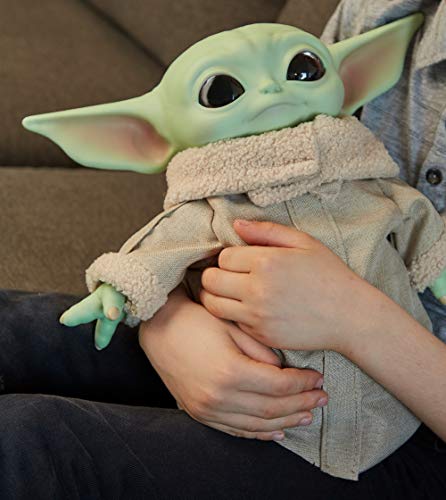 Star Wars Baby Yoda El niño de la serie The Mandalorian, figura peluche de 28 cm, color verde, (Mattel GWD85)