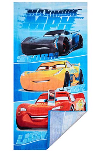 Toalla de playa de Disney Cars Maximum MPH, toalla de baño, toalla de 70 x 140 cm con Storm, Cruz y Lightning McQueen de algodón 100%, para niños