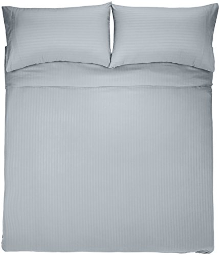 AmazonBasics - Juego de ropa de cama con funda nórdica de microfibra y 2 fundas de almohada - 220 x 250 cm, gris scuro