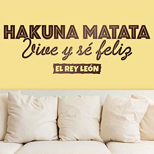 Calcomanía de cotizaciones en español de HNXDP Hakuna Matata Vive Y Se Feliz. El Rey Leon Fashion Deco para sala de estar pegatina de vinilo impermeable DIY QU36 57x19cm