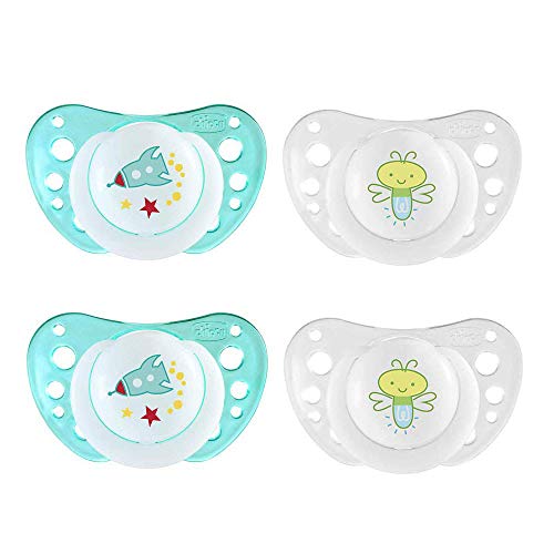 Chupete Light Lumi Boys de Chicco, silicona suave, 16 – 36 meses, sin BPA, 4 unidades, incluye 2 copos de transporte esterilizados