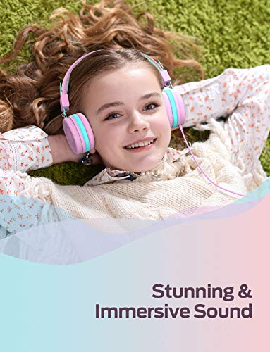 Auriculares para niños, iClever Auriculares con Cable para niños, Diadema Ajustable, Sonido estéreo, Plegable, Cables Que no se enredan, conexión Jack Auxiliar de 3.5 mm