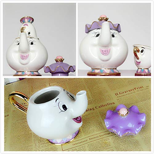 Tetera con diseño de la Bella y la Bestia con texto en inglés "Mrs. Potts Chip" y taza