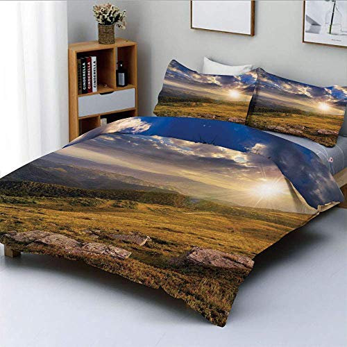 Juego de funda nórdica, paisaje de Mountain Hills con brillantes luces solares en el prado Panorama rural brumoso Conjunto de ropa de cama decorativa de 3 piezas con 2 fundas de almohada, polvo de ámb