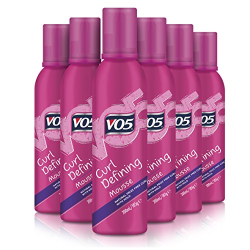 Mousse de definición de rizos VO5 Smoothly Does it 200 ml – Pack de 6