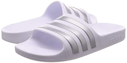 Adidas Adilette Aqua K - Zapatos de Playa y Piscina, Unisex Niños, Blanco, 38 EU