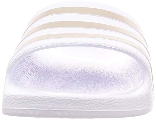 adidas Aqua Adilette, Sandalia Unisex Adulto, Footwear White/Platin Metallic/Footwear White, 47 EU