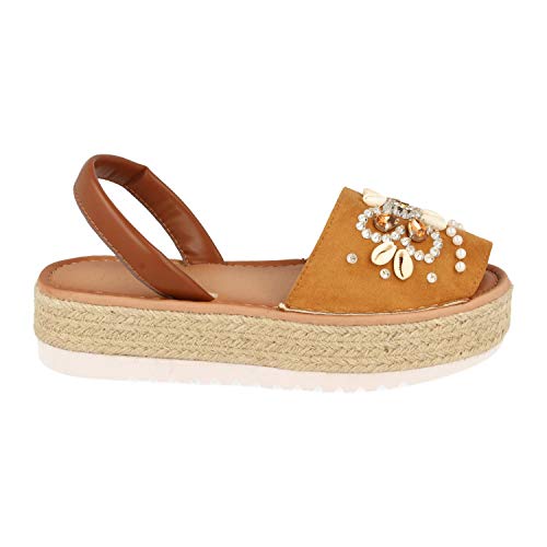 Albarcas Mujer con Plataforma de Yute, Pala Ancha con Adorno Conchas y Piedras Brillantes y Talon Abierto. Primavera Verano 2020. Talla 40 Camel