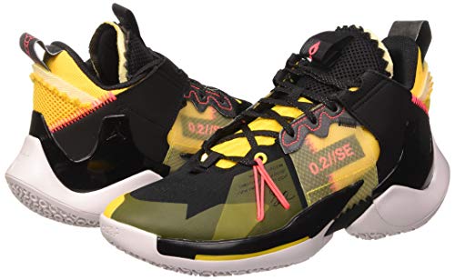 Jordan Why Not Zer0.2 Se, Zapatillas de Baloncesto Hombre, Black/Flash Crimson/Amarillo/Vast Grey, 40 EU