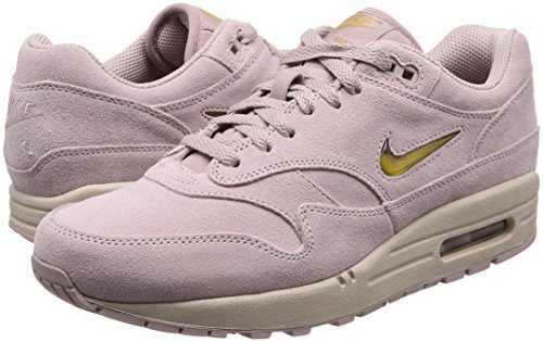 Nike Air MAX 1 Premium SC, Zapatillas de Gimnasia para Hombre, Rosa (Particle Rose/Mtlc Gold/Desert 601), 40 EU