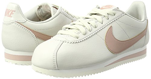 Nike Classic Cortez Leather, Zapatillas para Mujer, Beige (Lt Bone/Particle Pink/Summit White), 39 EU