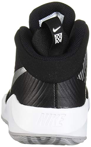 Nike Team Hustle D 9 (GS), Zapatos de Baloncesto Unisex Niños, Multicolor (Black/Metallic Silver/Wolf Grey/White 001), 35.5 EU